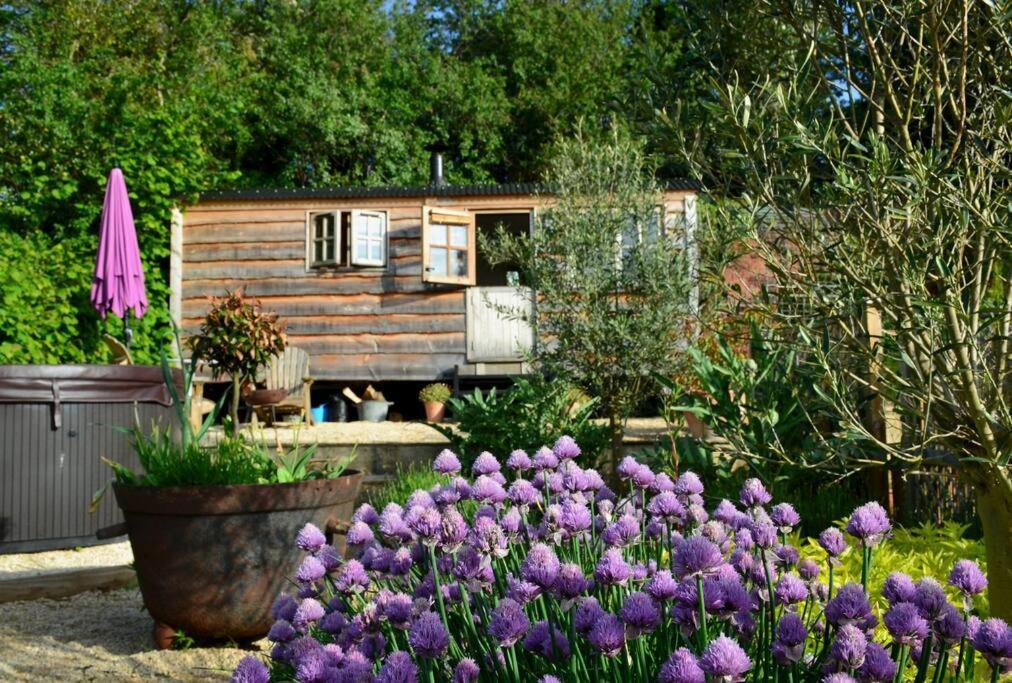 Luxury, Rural Shepherds Hut With Hot Tub Nr Bath Bristol Exteriör bild