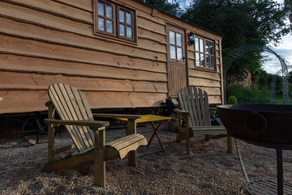 Luxury, Rural Shepherds Hut With Hot Tub Nr Bath Bristol Exteriör bild