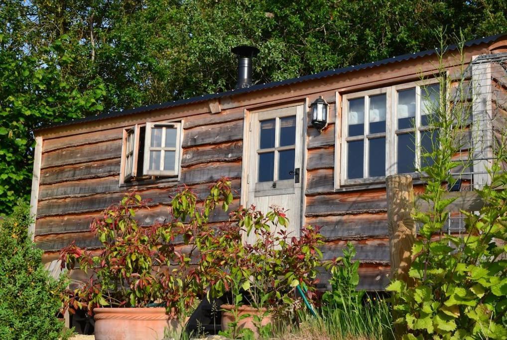 Luxury, Rural Shepherds Hut With Hot Tub Nr Bath Bristol Exteriör bild